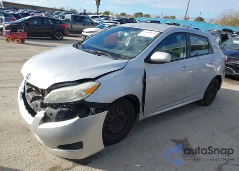 2009 Toyota Matrix из США, поврежденный, VIN 2T1KU40E09C159457